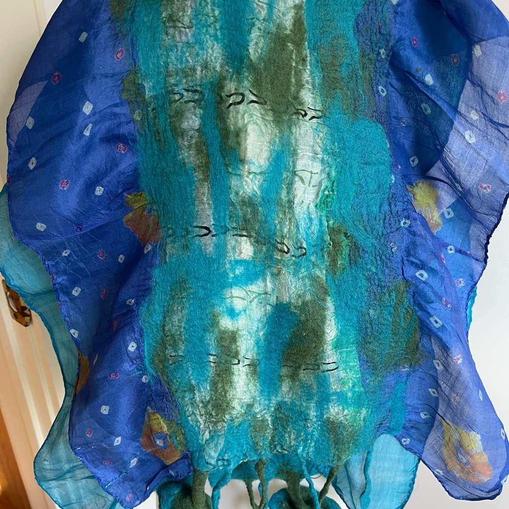 Nuno Felted Handmade Blue-Green Silk/Wool Scarf - Picture 6 of 8